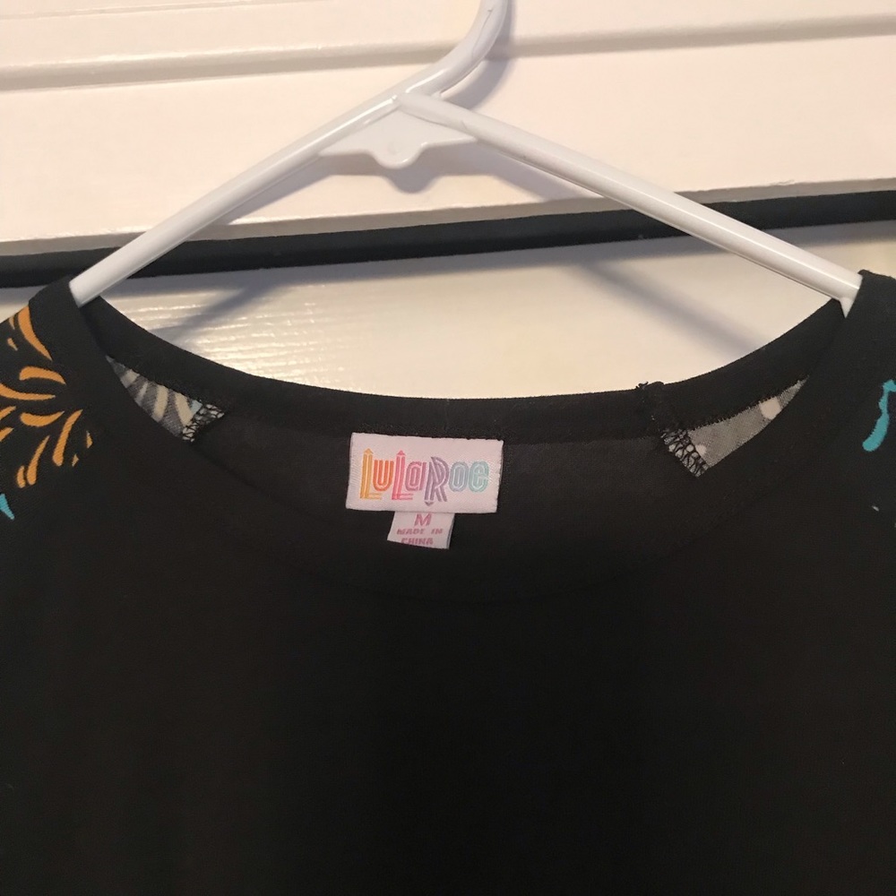 Lularoe Randy medium - Picture 2 of 3